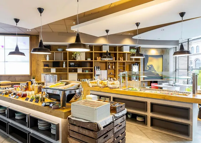 Ibis St. Pauli Messe Hotel 3*